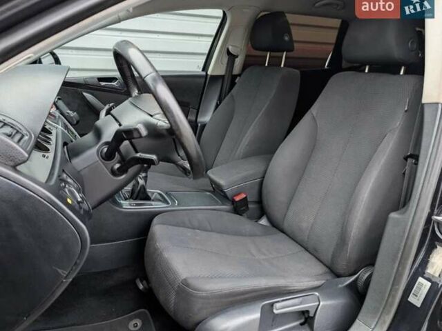 Черный Фольксваген Пассат, объемом двигателя 1.9 л и пробегом 213 тыс. км за 1400 $, фото 12 на Automoto.ua