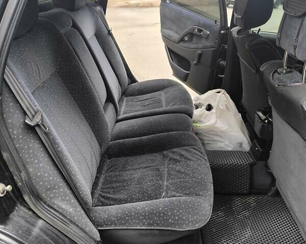 Чорний Фольксваген Пассат, об'ємом двигуна 1.98 л та пробігом 300 тис. км за 2800 $, фото 12 на Automoto.ua