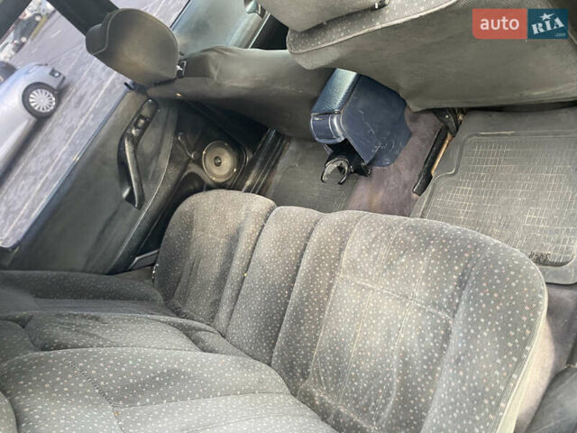 Чорний Фольксваген Пассат, об'ємом двигуна 1.8 л та пробігом 415 тис. км за 2299 $, фото 34 на Automoto.ua