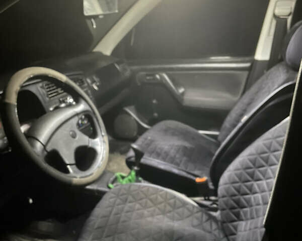 Черный Фольксваген Пассат, объемом двигателя 0 л и пробегом 350 тыс. км за 1500 $, фото 5 на Automoto.ua