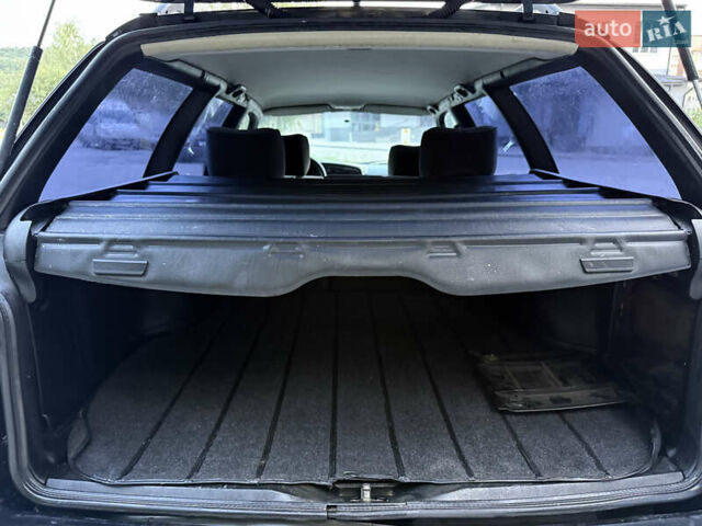 Черный Фольксваген Пассат, объемом двигателя 2.8 л и пробегом 274 тыс. км за 2500 $, фото 40 на Automoto.ua