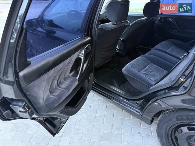 Черный Фольксваген Пассат, объемом двигателя 2.8 л и пробегом 274 тыс. км за 2000 $, фото 22 на Automoto.ua