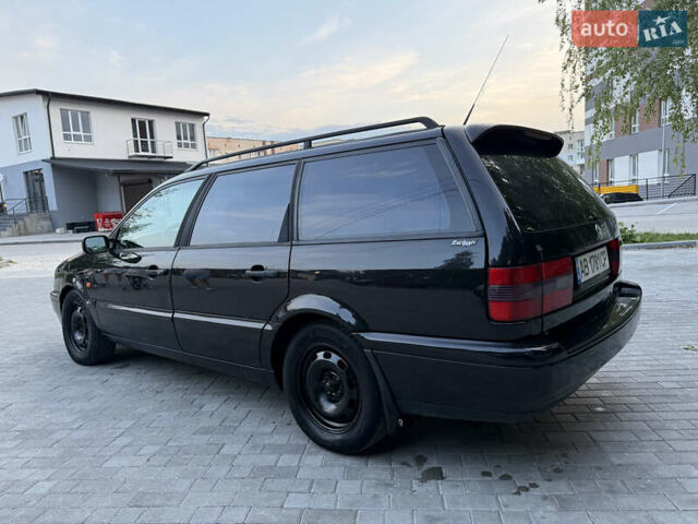 Черный Фольксваген Пассат, объемом двигателя 2.8 л и пробегом 274 тыс. км за 2650 $, фото 9 на Automoto.ua