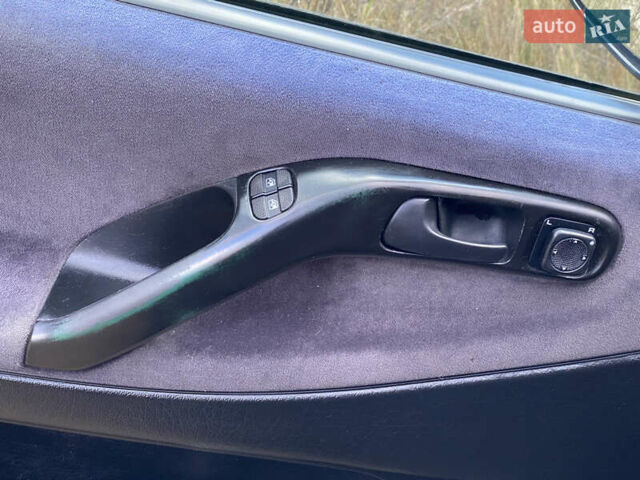 Черный Фольксваген Пассат, объемом двигателя 2 л и пробегом 330 тыс. км за 3550 $, фото 27 на Automoto.ua