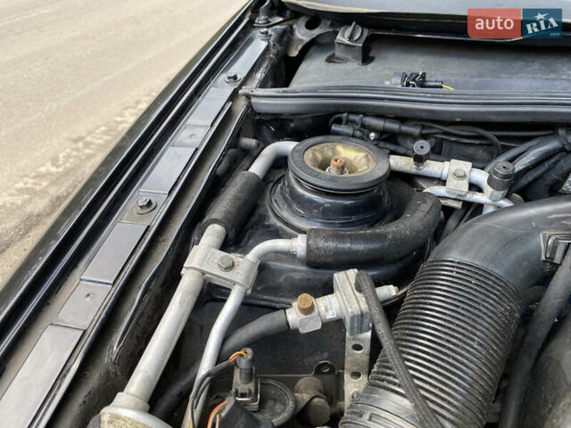 Черный Фольксваген Пассат, объемом двигателя 2 л и пробегом 330 тыс. км за 3550 $, фото 38 на Automoto.ua