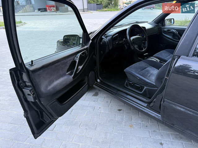 Черный Фольксваген Пассат, объемом двигателя 2.8 л и пробегом 274 тыс. км за 2500 $, фото 28 на Automoto.ua