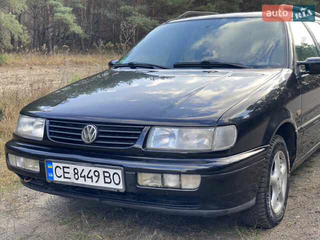 Черный Фольксваген Пассат, объемом двигателя 2 л и пробегом 330 тыс. км за 3550 $, фото 2 на Automoto.ua