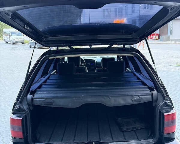 Черный Фольксваген Пассат, объемом двигателя 2.8 л и пробегом 274 тыс. км за 2000 $, фото 39 на Automoto.ua