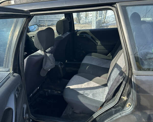 Черный Фольксваген Пассат, объемом двигателя 1.8 л и пробегом 300 тыс. км за 2500 $, фото 20 на Automoto.ua