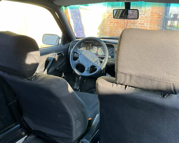 Чорний Фольксваген Пассат, об'ємом двигуна 1.98 л та пробігом 735 тис. км за 2400 $, фото 16 на Automoto.ua