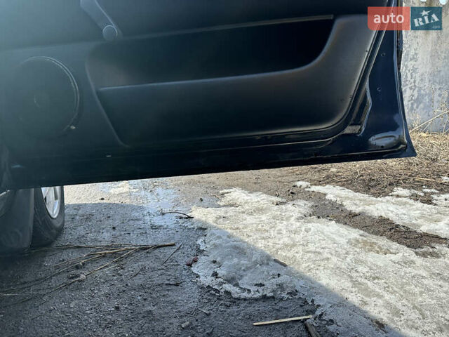 Черный Фольксваген Пассат, объемом двигателя 1.8 л и пробегом 300 тыс. км за 2500 $, фото 26 на Automoto.ua