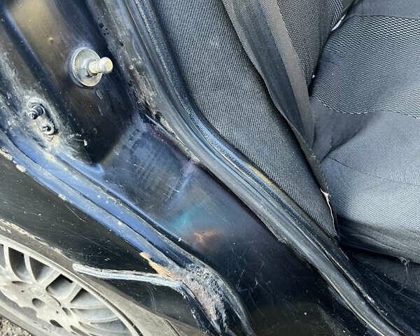 Чорний Фольксваген Пассат, об'ємом двигуна 1.98 л та пробігом 735 тис. км за 2400 $, фото 18 на Automoto.ua