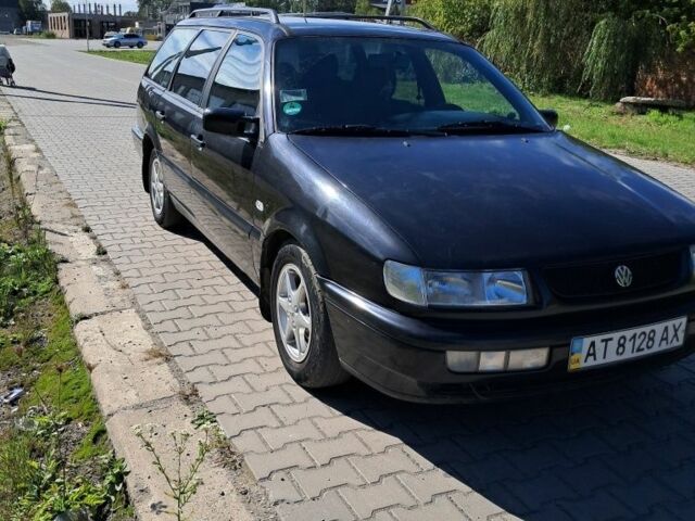 Фольксваген Пассат 1996 у Івано-Франківську на Automoto.ua Чорний Фольксваген Пассат, об'ємом двигуна 2 л та пробігом 250 тис. км за 4000 $, фото 2 на Automoto.ua