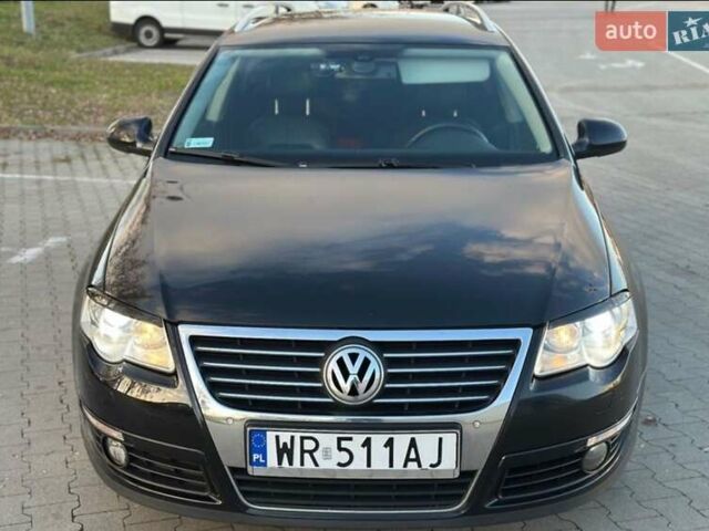 Черный Фольксваген Пассат, объемом двигателя 1.97 л и пробегом 325 тыс. км за 1675 $, фото 2 на Automoto.ua