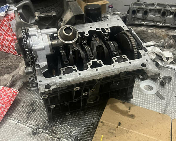 Черный Фольксваген Пассат, объемом двигателя 1.6 л и пробегом 350 тыс. км за 3200 $, фото 20 на Automoto.ua