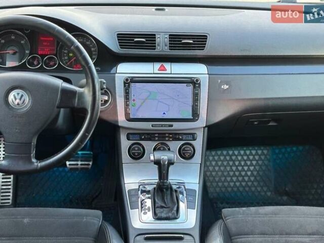 Черный Фольксваген Пассат, объемом двигателя 1.97 л и пробегом 325 тыс. км за 1675 $, фото 3 на Automoto.ua