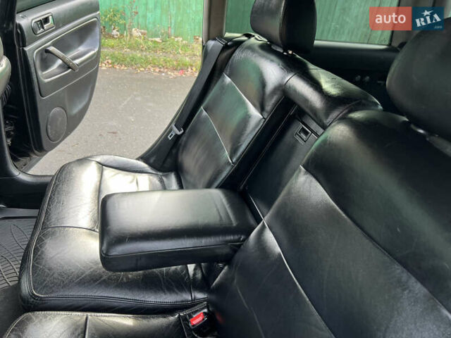 Черный Фольксваген Пассат, объемом двигателя 1.9 л и пробегом 300 тыс. км за 2599 $, фото 6 на Automoto.ua