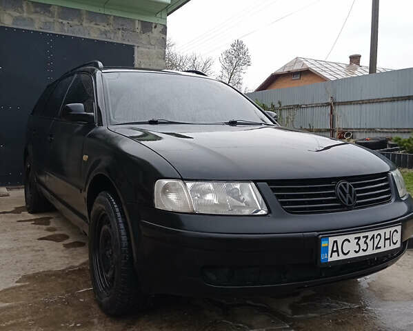 Черный Фольксваген Пассат, объемом двигателя 1.9 л и пробегом 481 тыс. км за 3299 $, фото 3 на Automoto.ua