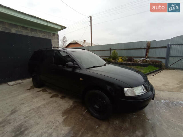 Черный Фольксваген Пассат, объемом двигателя 1.9 л и пробегом 481 тыс. км за 3299 $, фото 2 на Automoto.ua