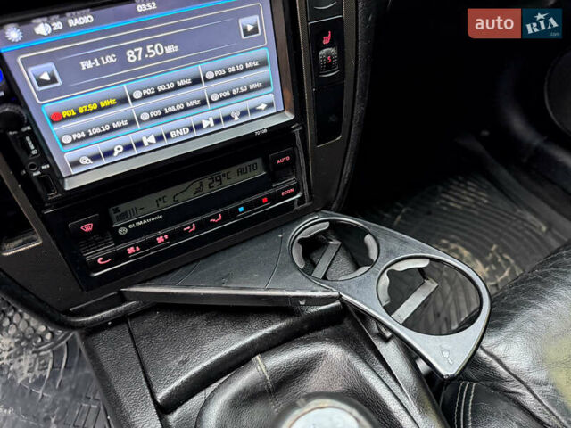 Черный Фольксваген Пассат, объемом двигателя 1.9 л и пробегом 408 тыс. км за 2999 $, фото 37 на Automoto.ua