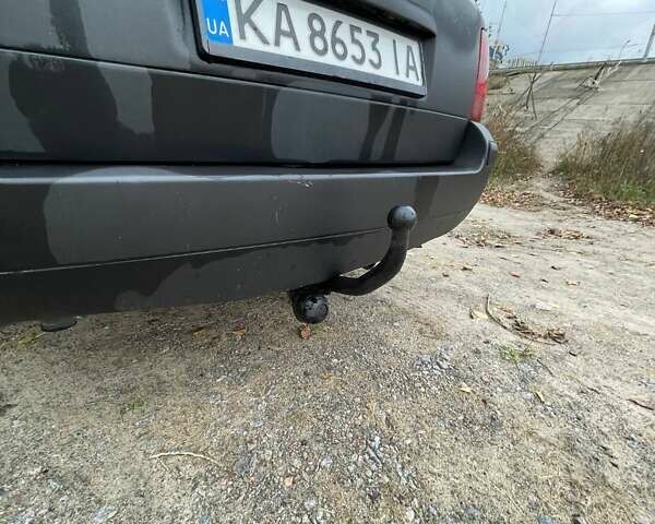 Фольксваген Пассат 1998 в Киеве на Automoto.ua Черный Фольксваген Пассат, объемом двигателя 2.8 л и пробегом 267 тыс. км за 3000 $, фото 40 на Automoto.ua