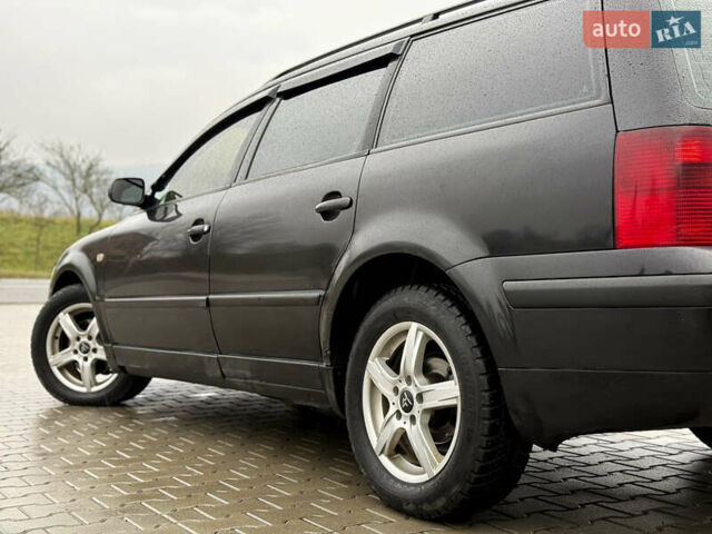 Черный Фольксваген Пассат, объемом двигателя 1.9 л и пробегом 405 тыс. км за 2900 $, фото 8 на Automoto.ua