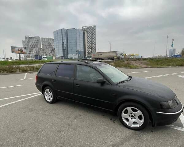 Чорний Фольксваген Пассат, об'ємом двигуна 2.8 л та пробігом 380 тис. км за 2500 $, фото 12 на Automoto.ua