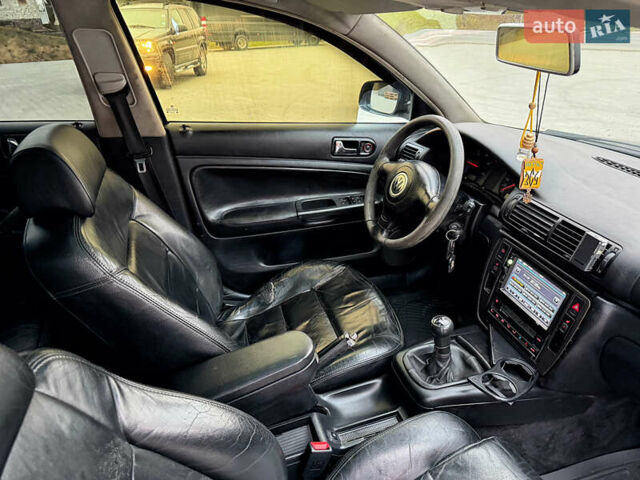 Черный Фольксваген Пассат, объемом двигателя 1.9 л и пробегом 408 тыс. км за 2999 $, фото 39 на Automoto.ua