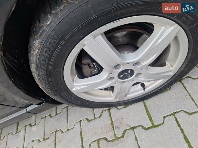 Черный Фольксваген Пассат, объемом двигателя 1.9 л и пробегом 408 тыс. км за 2800 $, фото 10 на Automoto.ua