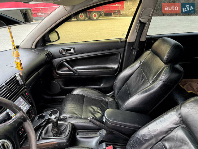 Черный Фольксваген Пассат, объемом двигателя 1.9 л и пробегом 408 тыс. км за 2999 $, фото 35 на Automoto.ua