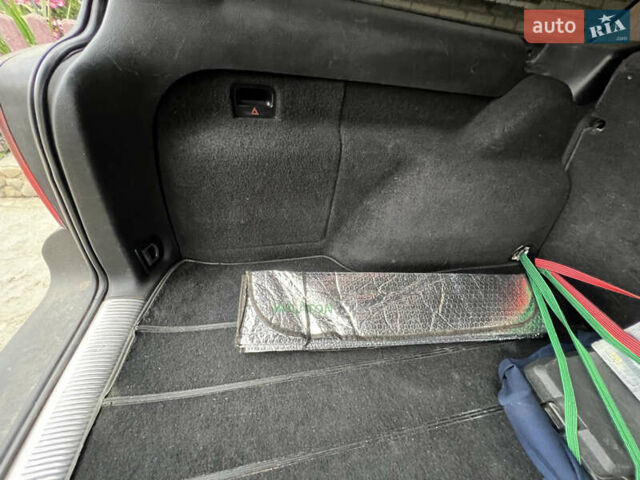 Черный Фольксваген Пассат, объемом двигателя 1.9 л и пробегом 481 тыс. км за 3299 $, фото 32 на Automoto.ua