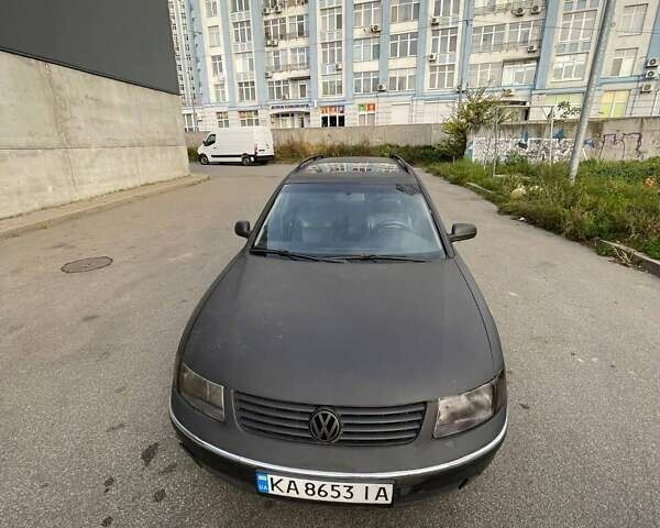 Чорний Фольксваген Пассат, об'ємом двигуна 2.8 л та пробігом 268 тис. км за 2700 $, фото 6 на Automoto.ua