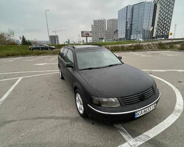 Чорний Фольксваген Пассат, об'ємом двигуна 2.8 л та пробігом 380 тис. км за 2500 $, фото 13 на Automoto.ua