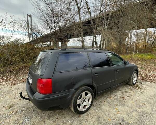 Фольксваген Пассат 1998 в Киеве на Automoto.ua Черный Фольксваген Пассат, объемом двигателя 2.8 л и пробегом 267 тыс. км за 3000 $, фото 15 на Automoto.ua