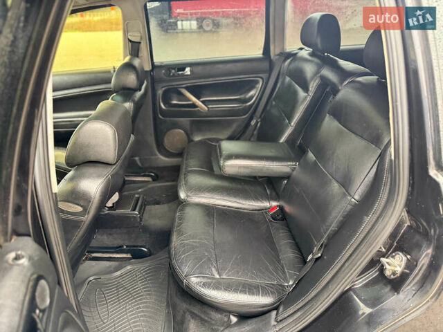 Черный Фольксваген Пассат, объемом двигателя 1.9 л и пробегом 405 тыс. км за 2900 $, фото 31 на Automoto.ua