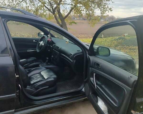 Черный Фольксваген Пассат, объемом двигателя 1.9 л и пробегом 645 тыс. км за 2800 $, фото 8 на Automoto.ua