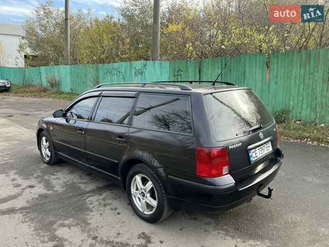 Черный Фольксваген Пассат, объемом двигателя 1.9 л и пробегом 300 тыс. км за 2599 $, фото 7 на Automoto.ua