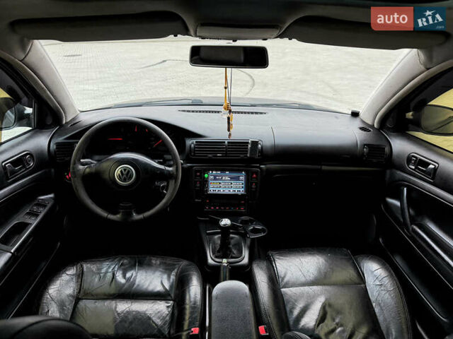 Черный Фольксваген Пассат, объемом двигателя 1.9 л и пробегом 408 тыс. км за 2999 $, фото 31 на Automoto.ua
