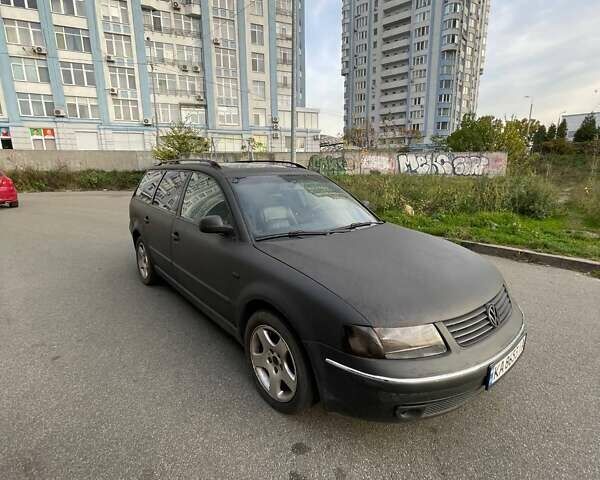 Чорний Фольксваген Пассат, об'ємом двигуна 2.8 л та пробігом 268 тис. км за 2700 $, фото 13 на Automoto.ua