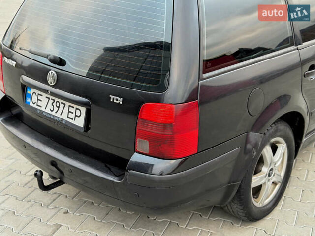 Черный Фольксваген Пассат, объемом двигателя 1.9 л и пробегом 408 тыс. км за 2999 $, фото 13 на Automoto.ua