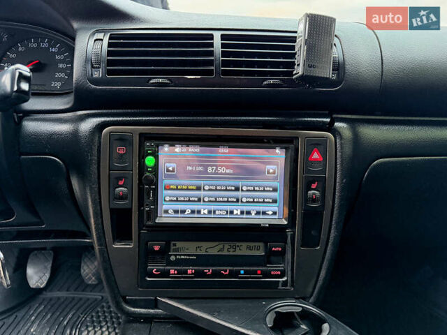 Черный Фольксваген Пассат, объемом двигателя 1.9 л и пробегом 408 тыс. км за 2999 $, фото 36 на Automoto.ua