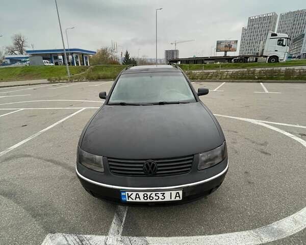 Чорний Фольксваген Пассат, об'ємом двигуна 2.8 л та пробігом 380 тис. км за 2500 $, фото 1 на Automoto.ua