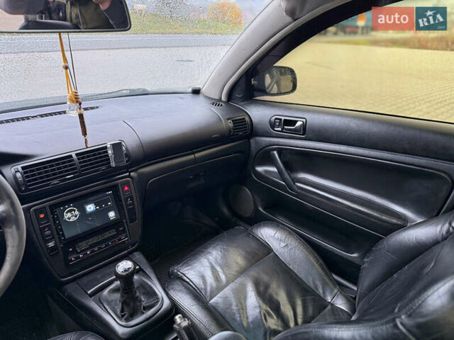 Черный Фольксваген Пассат, объемом двигателя 1.9 л и пробегом 405 тыс. км за 2900 $, фото 26 на Automoto.ua