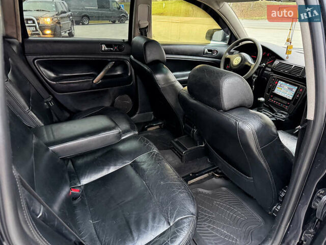 Черный Фольксваген Пассат, объемом двигателя 1.9 л и пробегом 408 тыс. км за 2999 $, фото 42 на Automoto.ua