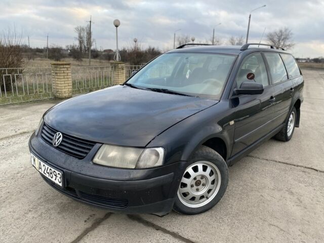 Черный Фольксваген Пассат, объемом двигателя 1.9 л и пробегом 220 тыс. км за 2150 $, фото 6 на Automoto.ua