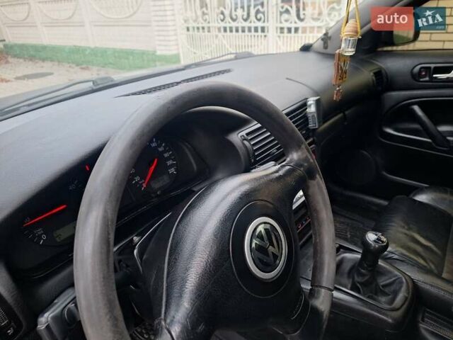 Чорний Фольксваген Пассат, об'ємом двигуна 1.9 л та пробігом 408 тис. км за 2700 $, фото 29 на Automoto.ua