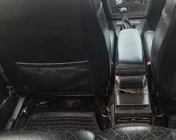 Черный Фольксваген Пассат, объемом двигателя 1.9 л и пробегом 645 тыс. км за 2800 $, фото 7 на Automoto.ua