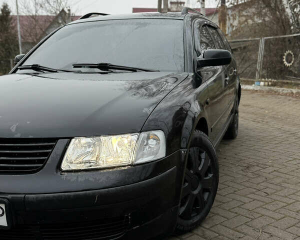 Чорний Фольксваген Пассат, об'ємом двигуна 1.9 л та пробігом 350 тис. км за 3600 $, фото 2 на Automoto.ua