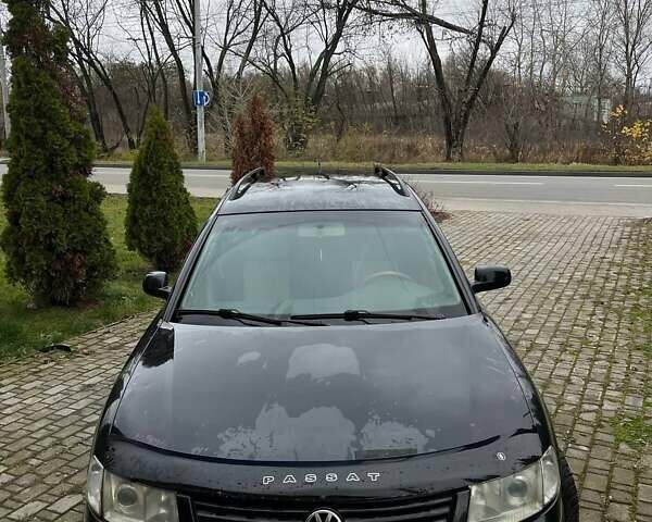 Черный Фольксваген Пассат, объемом двигателя 1.78 л и пробегом 300 тыс. км за 3000 $, фото 7 на Automoto.ua