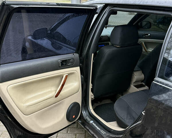 Чорний Фольксваген Пассат, об'ємом двигуна 1.9 л та пробігом 300 тис. км за 3600 $, фото 18 на Automoto.ua